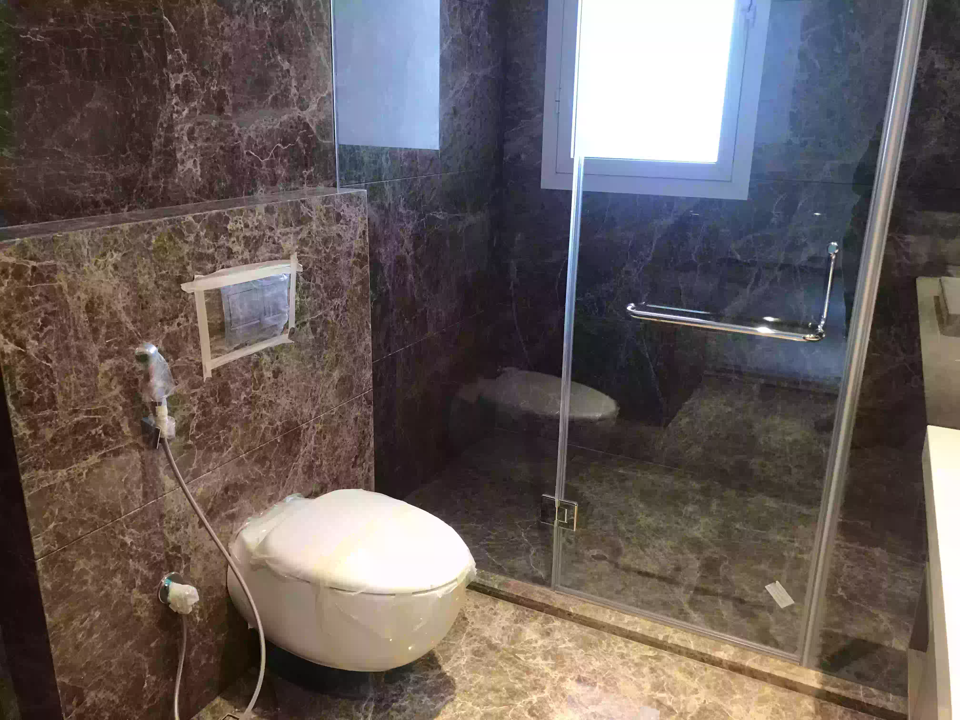 S A Interiors flooring and cladding