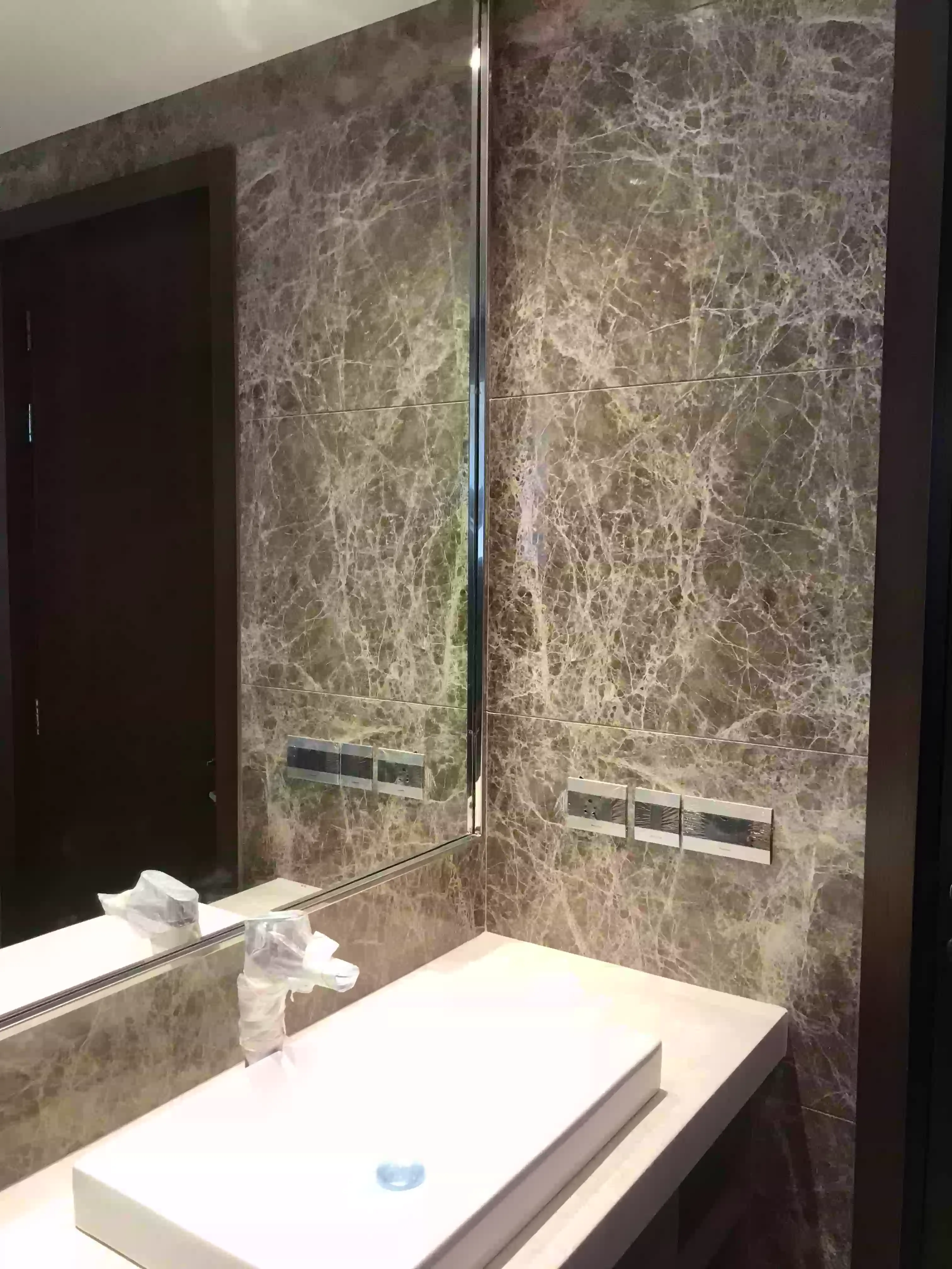 S A Interiors flooring and cladding