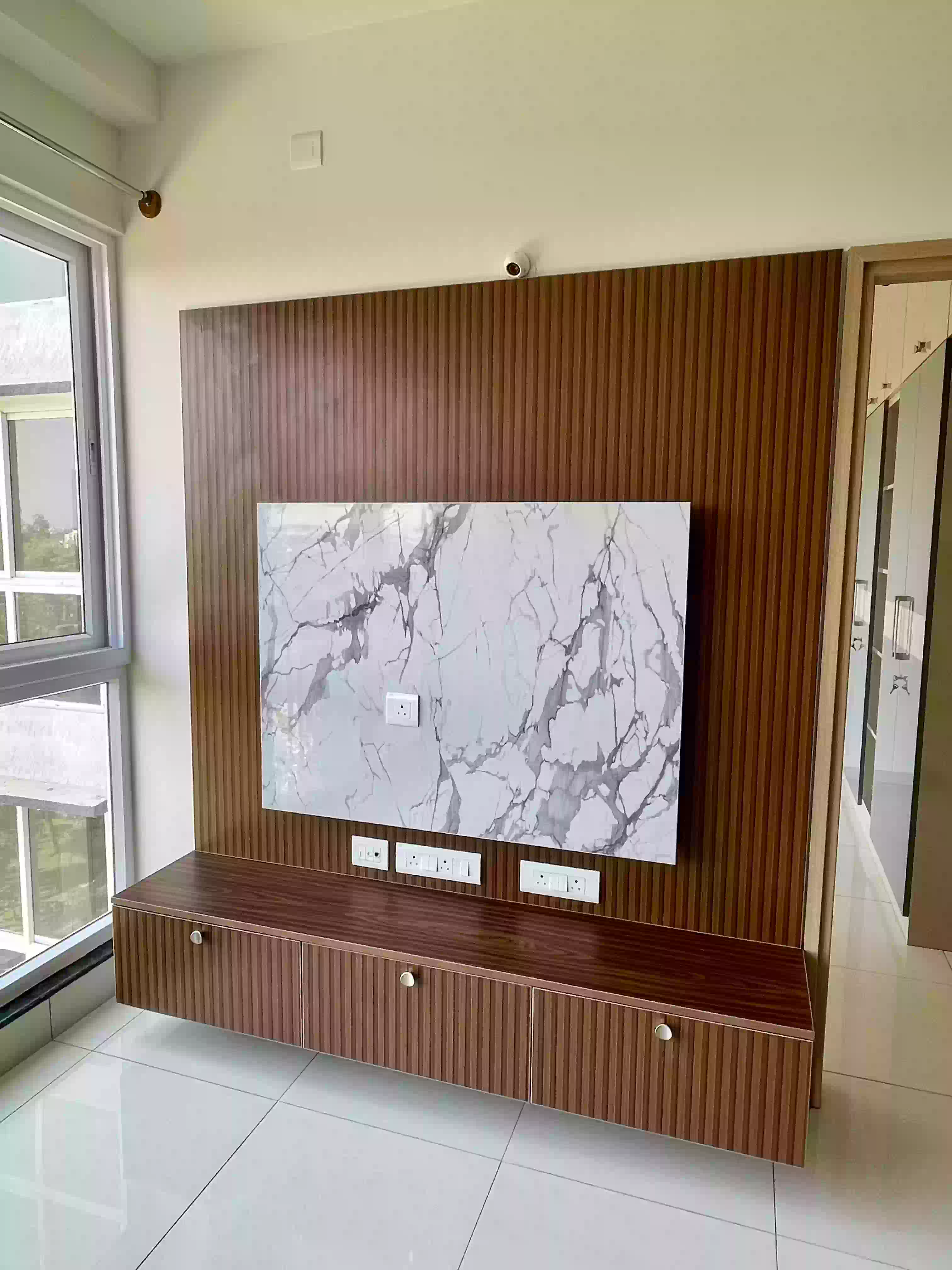 SA interiors semi furnished